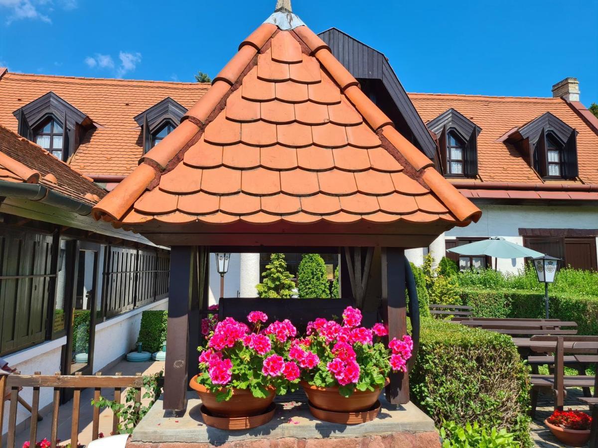 Hotel Agas Vendeghaz Csopak Exteriér fotografie